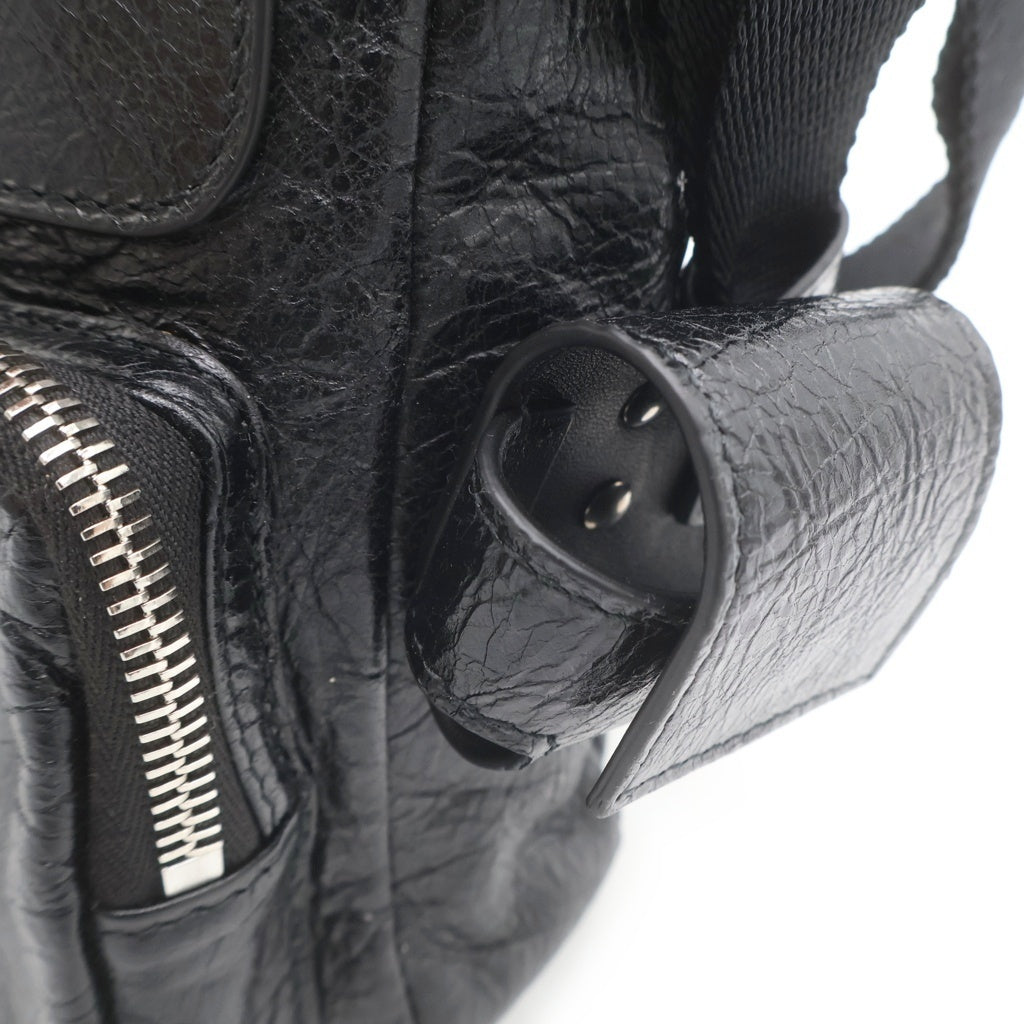 BALENCIAGA(バレンシアガ) スーパービジー ヴァーティカル ショルダーバッグ ミニバッグ ブラック レザー 8673812 シルバー金具 レディース