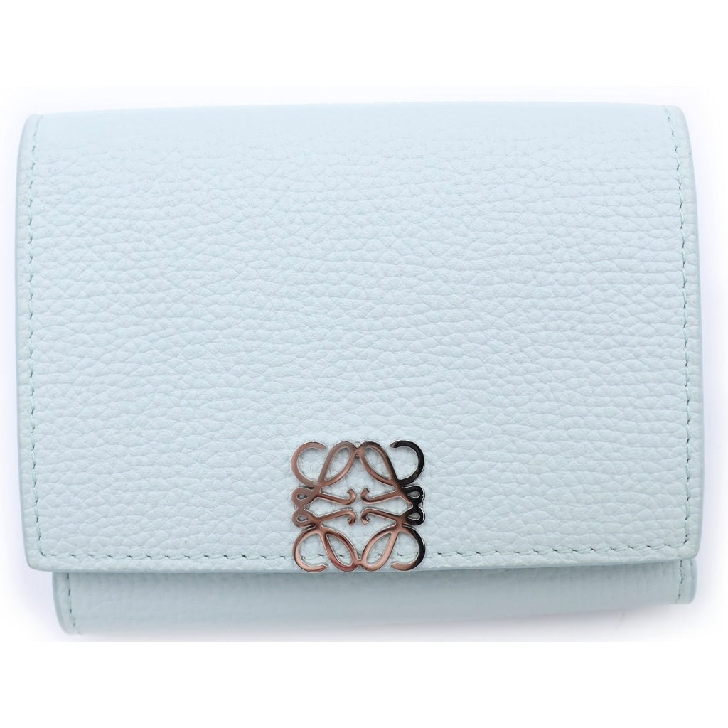 LOEWE(ロエベ) アナグラムロゴプレート トライフォールド レザー コンパクトウォレット 三つ折り財布 ライトブルー レディース
