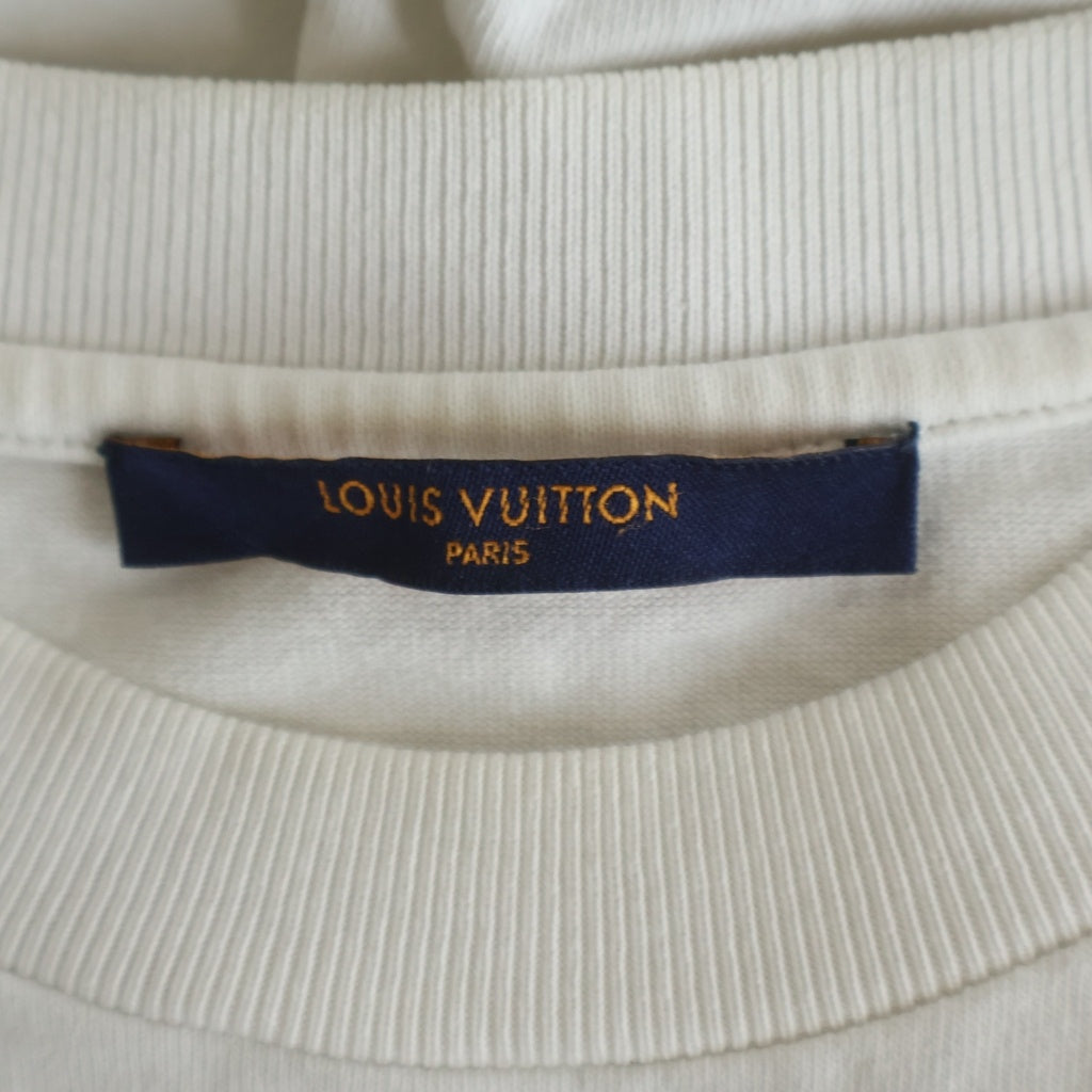 LOUIS VUITTON(ルイヴィトン) バックロゴ半袖Tシャツ ホワイト コットン #XXS RM212