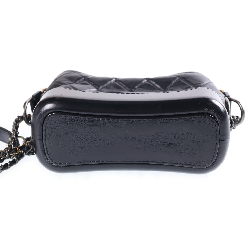 CHANEL(シャネル) ガブリエル ドゥ シャネル スモール ホーボー チェーンショルダーバッグ ブラック ヴィンテージカーフ 25番台 A91810 ゴールド×シルバー金具 レディース