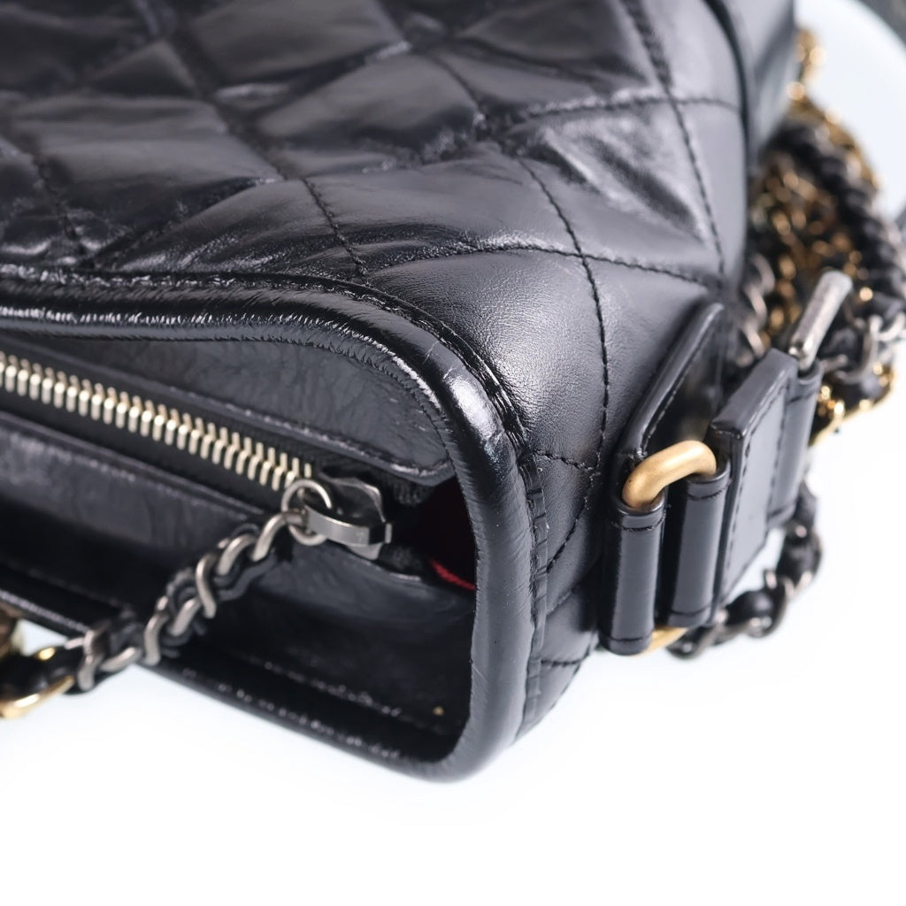 CHANEL(シャネル) ガブリエル ドゥ シャネル スモール ホーボー チェーンショルダーバッグ ブラック ヴィンテージカーフ 25番台 A91810 ゴールド×シルバー金具 レディース