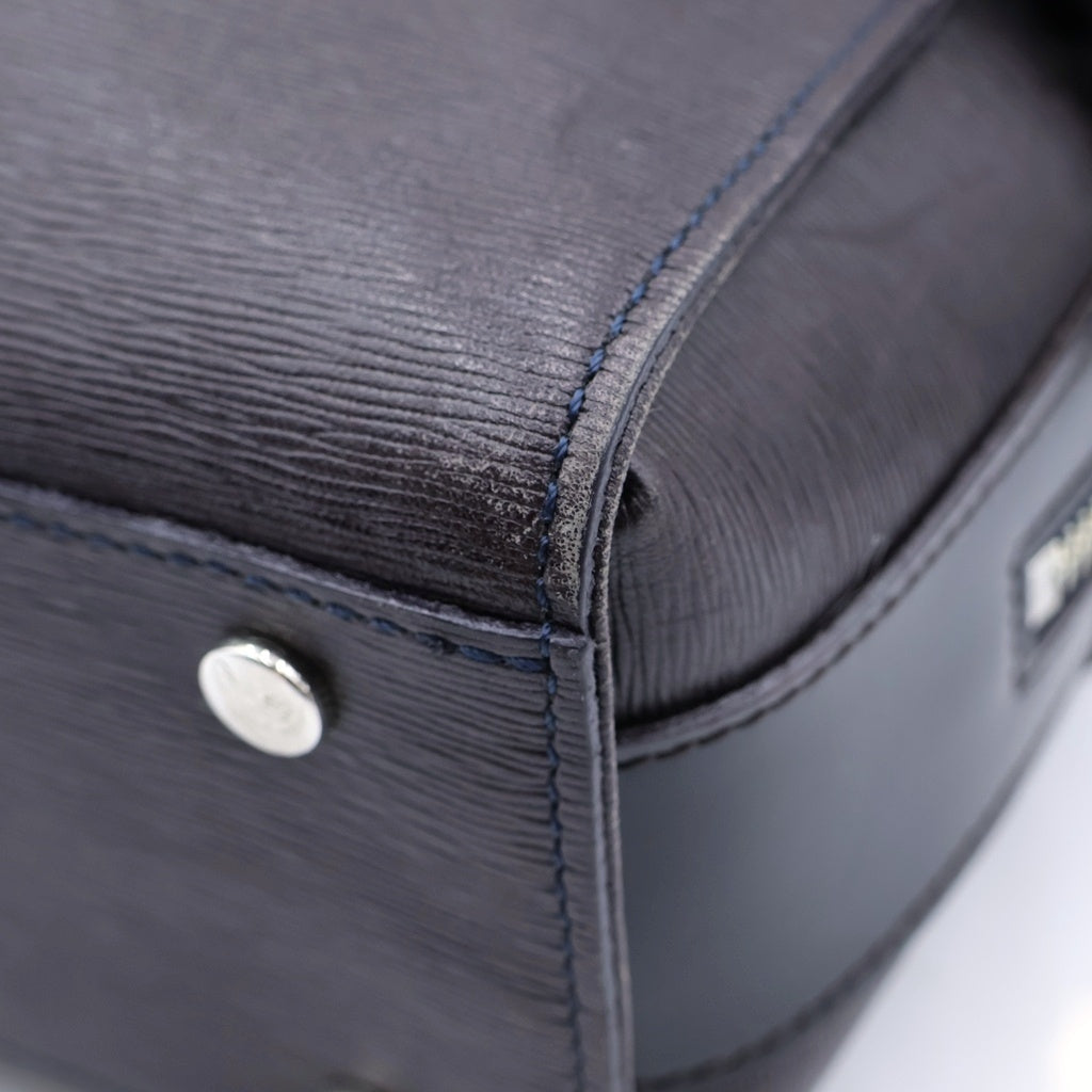 Vivienne Westwood(ヴィヴィアンウエストウッド) オーブ 2WAYハンドバッグ ショルダーバッグ ブラック×レッド レザー シルバー金具 レディース