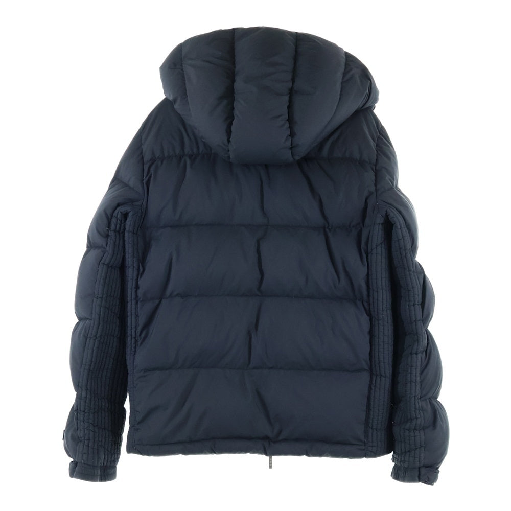 TATRAS(タトラス) ワッペンロゴ フーデッド ジップアップ ダウンジャケット ブラック MTA-439-12TE