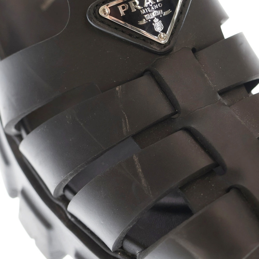 PRADA(プラダ) モノリス トライアングルロゴプレート ラバー ストラップ サンダル ブラック レディース 2X3083