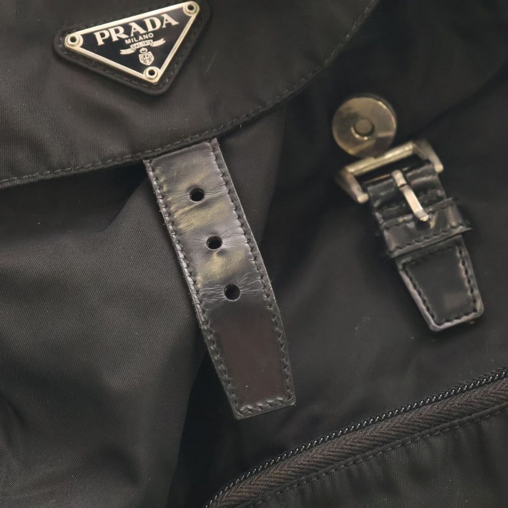 PRADA(プラダ) トライアングルロゴ 三角プレート テスート ナイロン リュックサック バックパック ブラック シルバー金具
