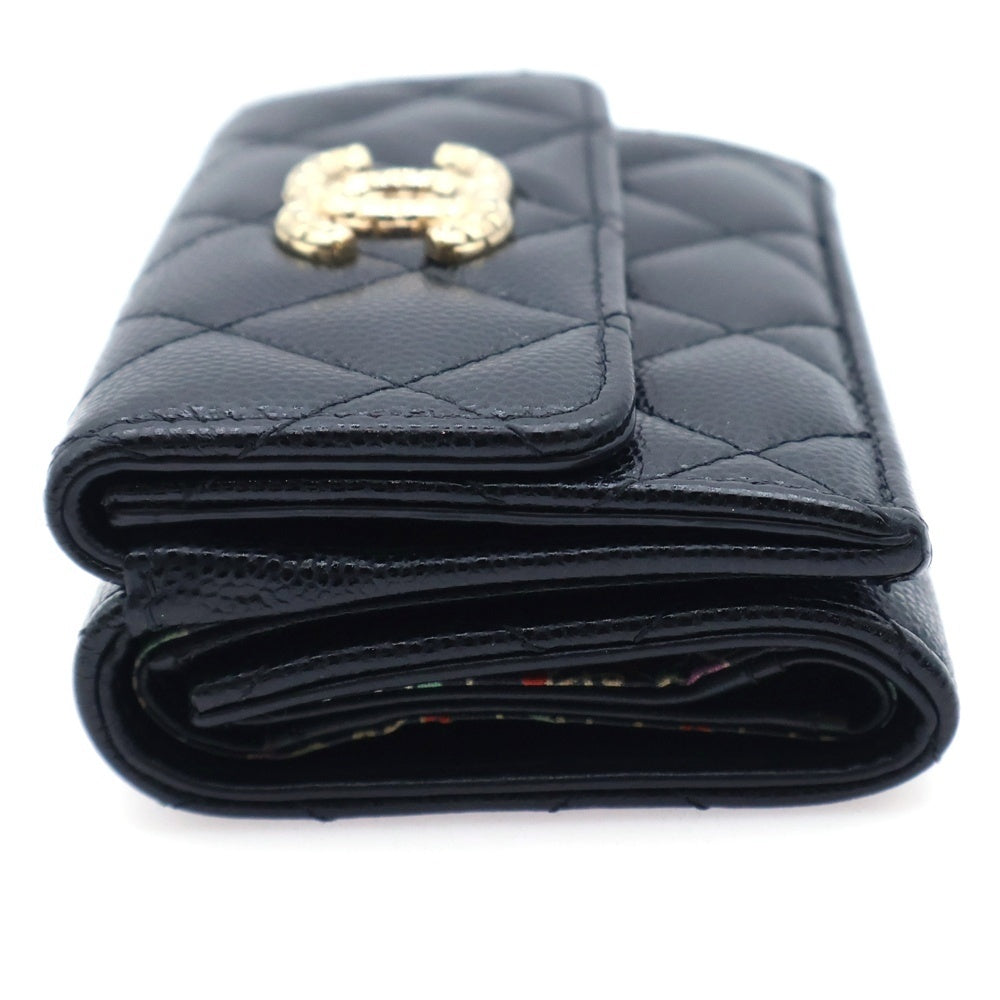 CHANEL(シャネル) マトラッセ 三つ折り財布 ブラック キャビアスキン ゴールド金具