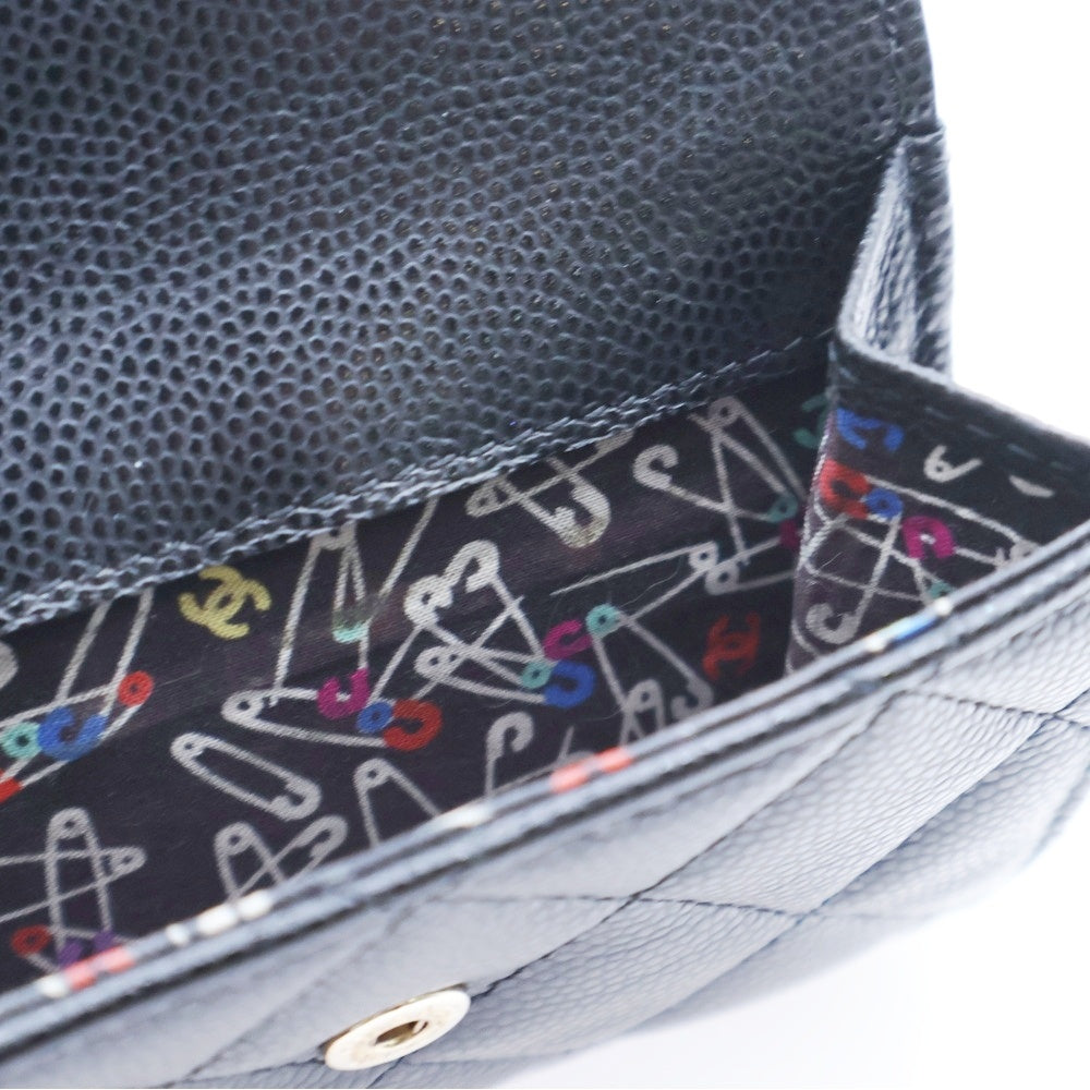 CHANEL(シャネル) マトラッセ 三つ折り財布 ブラック キャビアスキン ゴールド金具