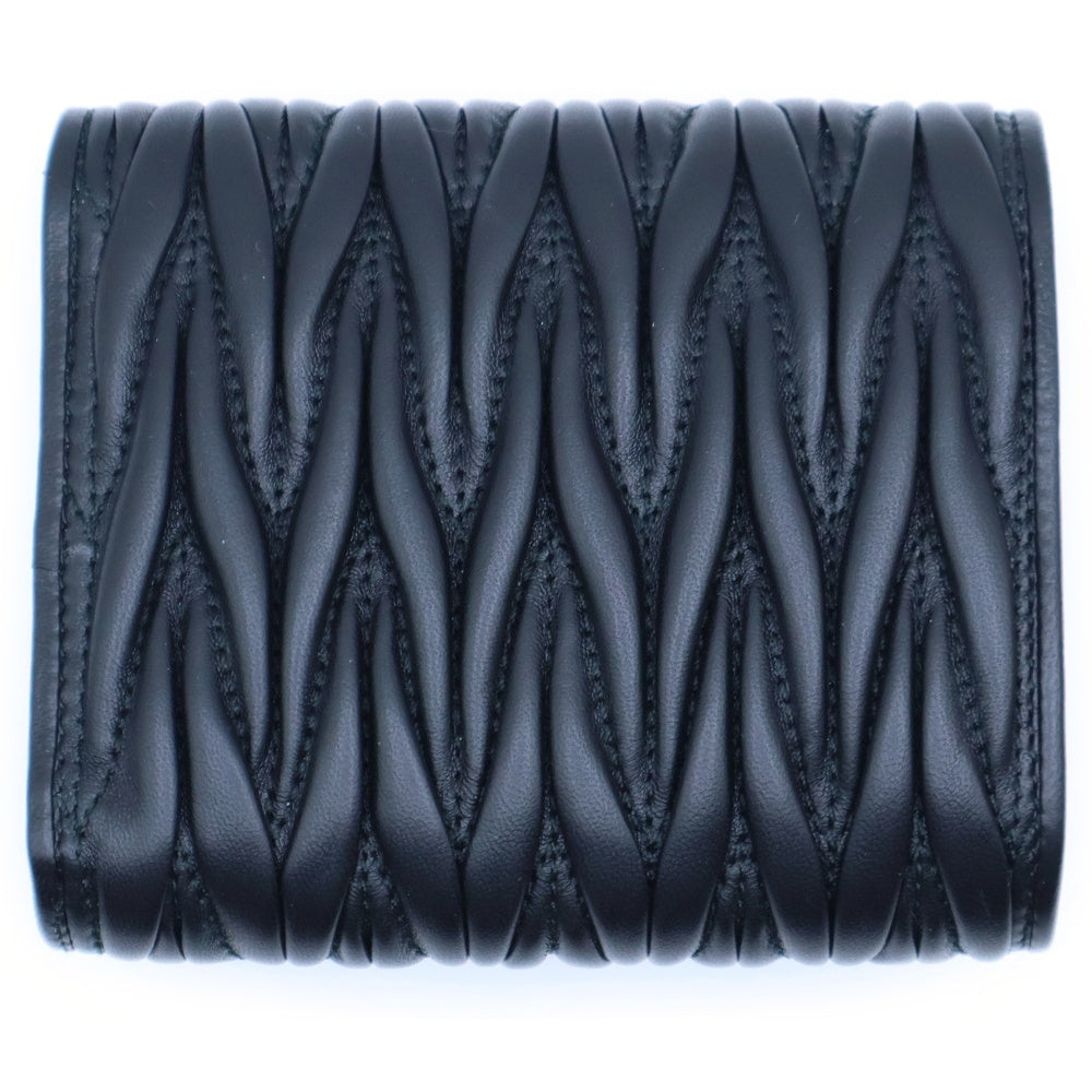 miumiu(ミュウミュウ) マテラッセ 三つ折り財布 コンパクトウォレット コインケース ブラック レザー 5MH033 ゴールド金具 レディース