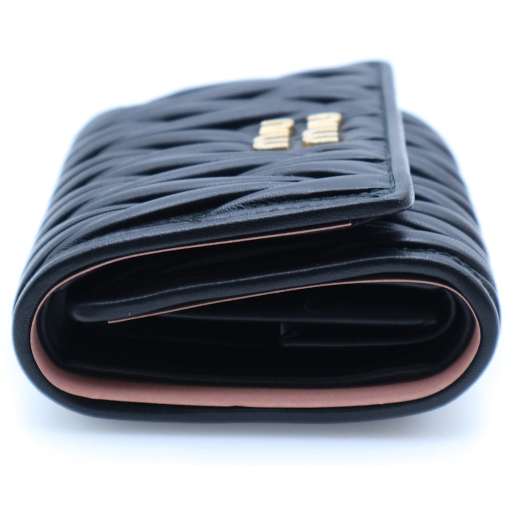 miumiu(ミュウミュウ) マテラッセ 三つ折り財布 コンパクトウォレット コインケース ブラック レザー 5MH033 ゴールド金具 レディース