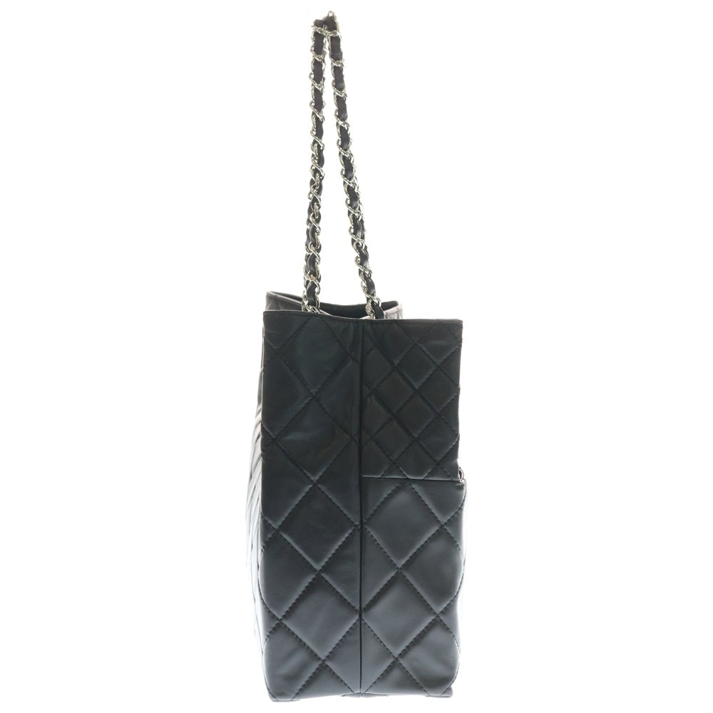 CHANEL ラムスキン ラムスキン チェーントートバッグ エナメル 13番台 シャネル マトラッセ ラムスキン チェーントートバッグ 2.55 ブラック