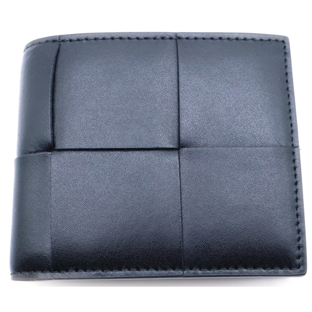 BOTTEGA VENETA(ボッテガヴェネタ) マキシイントレチャート カセット 二つ折り財布 コンパクトウォレット コインケース L字ファスナー ブラック レザー シルバー金具