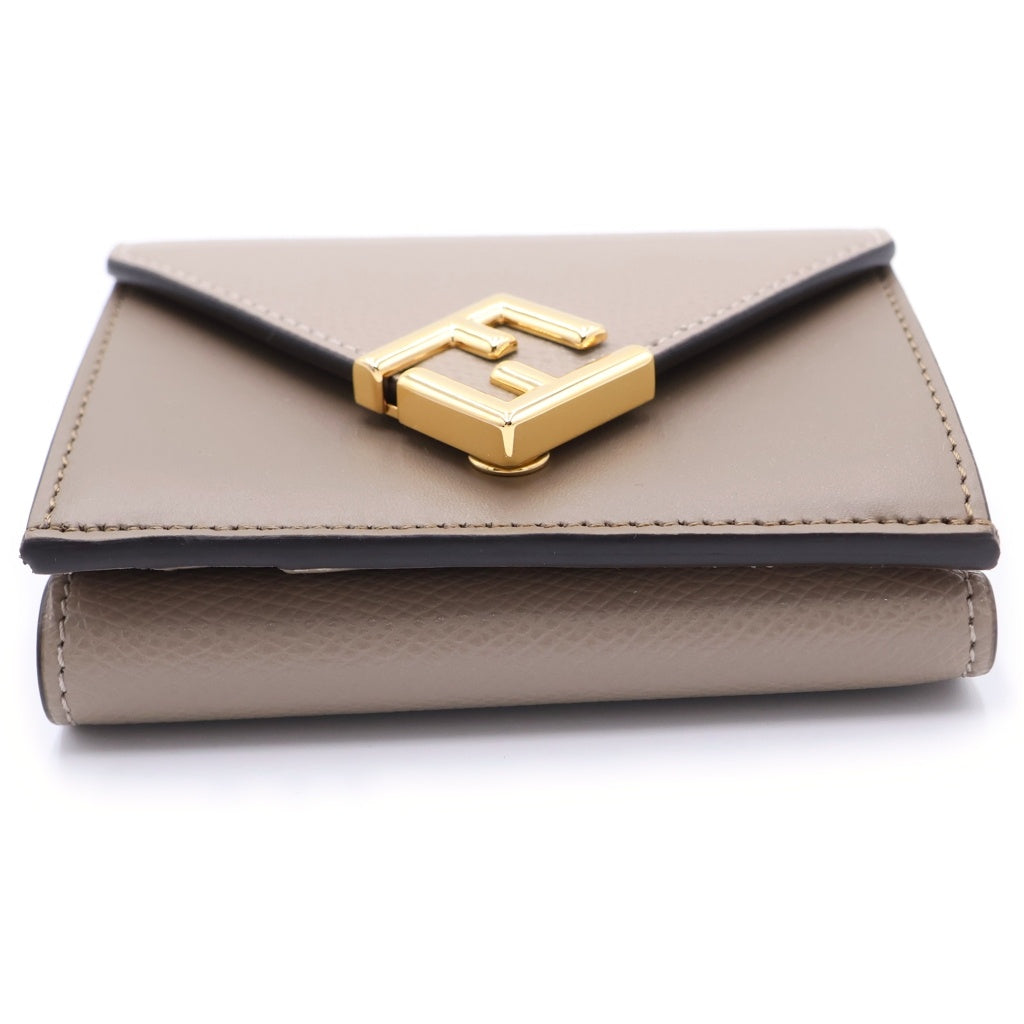 FENDI(フェンディ) Fダイヤモンド トリフォールドウォレット 三つ折り財布 グレー レザー 8M0480 レディース