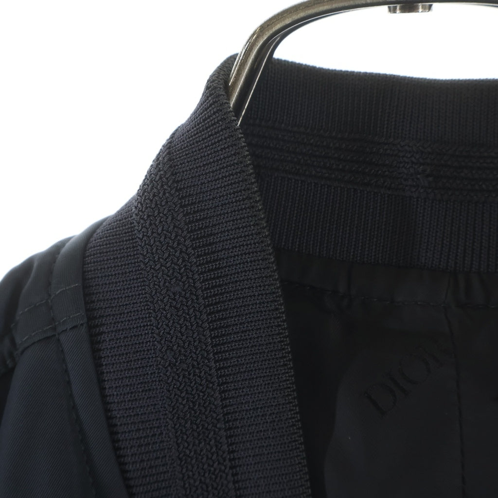 Christian Dior(クリスチャンディオール) 20SS ALEX FOXTON バックロゴ刺繍 サドルポケット ナイロン ジップアップ ボンバージャケット ブルゾン MA-1 グレー 943C439C4732