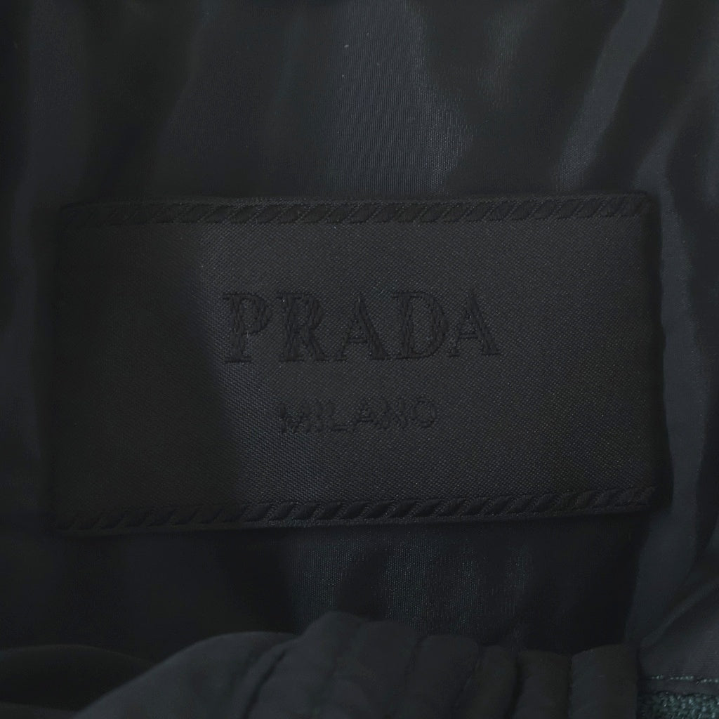 PRADA(プラダ) キルティングダウンジャケット トライアングルロゴ カーキ #48 レディース