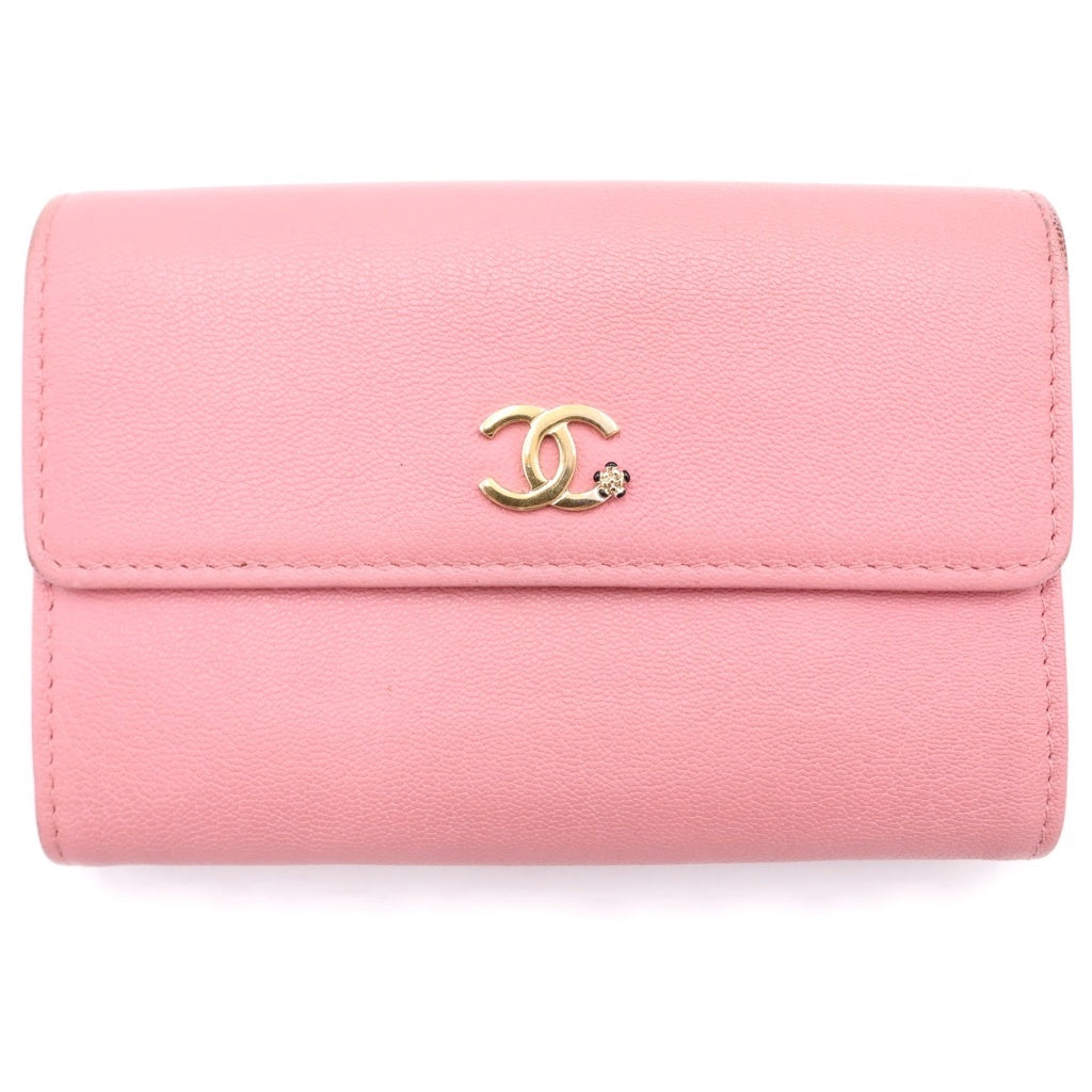 CHANEL(シャネル) ココマーク カメリア ラムスキン フラップウォレット 折り財布 ピンク レディース