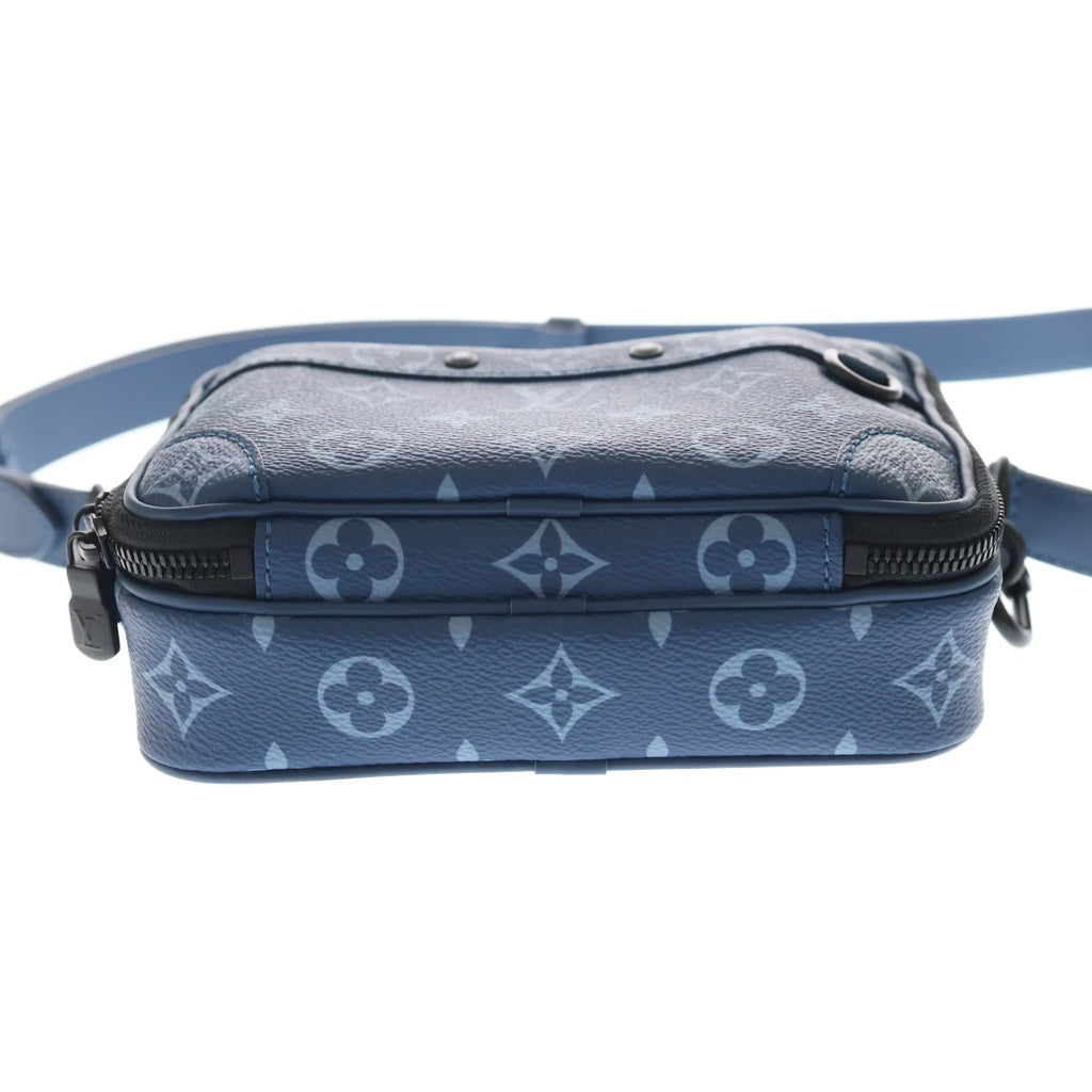 LOUIS VUITTON(ルイヴィトン) モノグラムトーン ナノ アルファ ウェアラブルウォレット PVC レザー ショルダーバッグ ブルー M82801 レディース