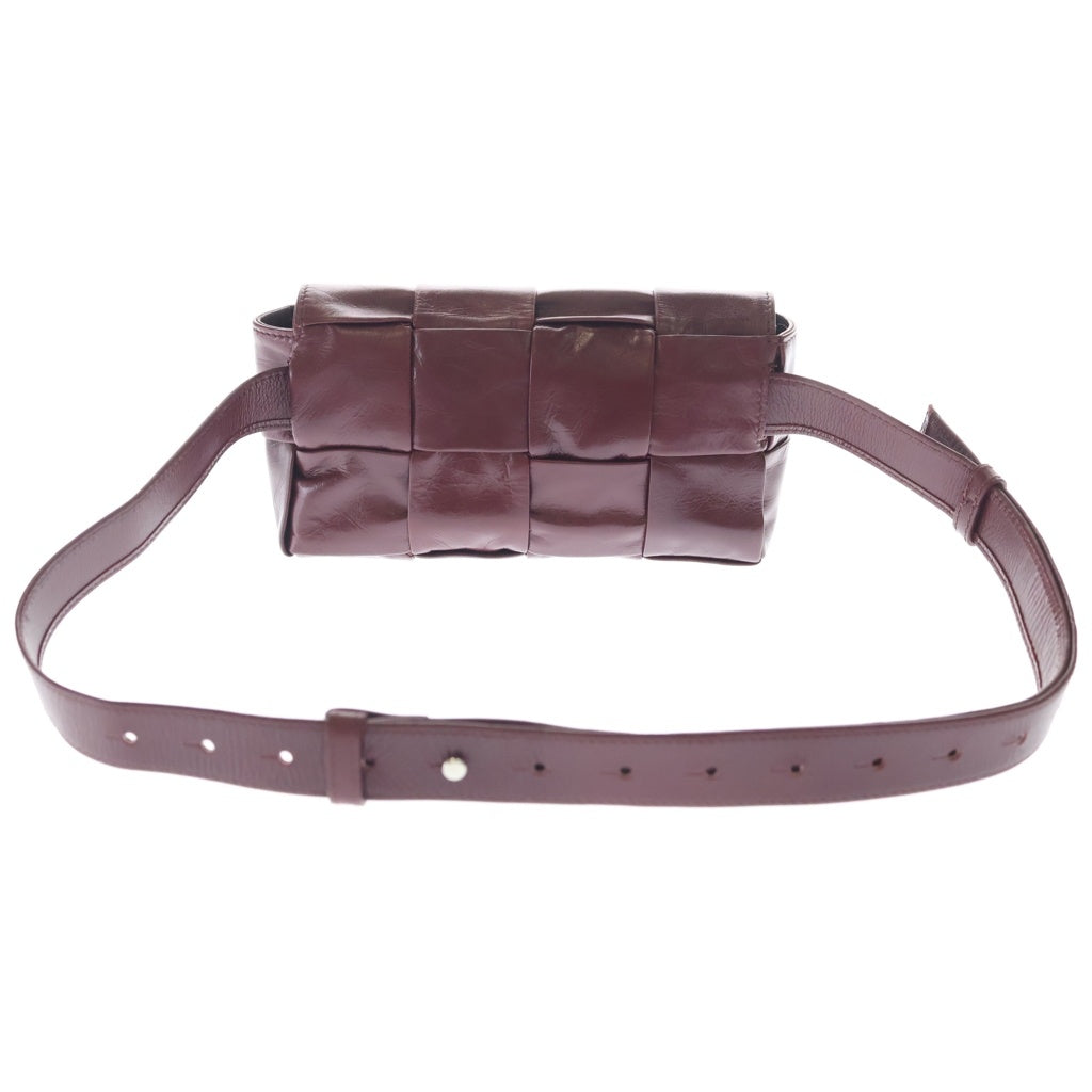 BOTTEGA VENETA(ボッテガヴェネタ) マキシイントレチャート カセット ベルト ショルダーバッグバッグ ラムスキン ボルドー レディース
