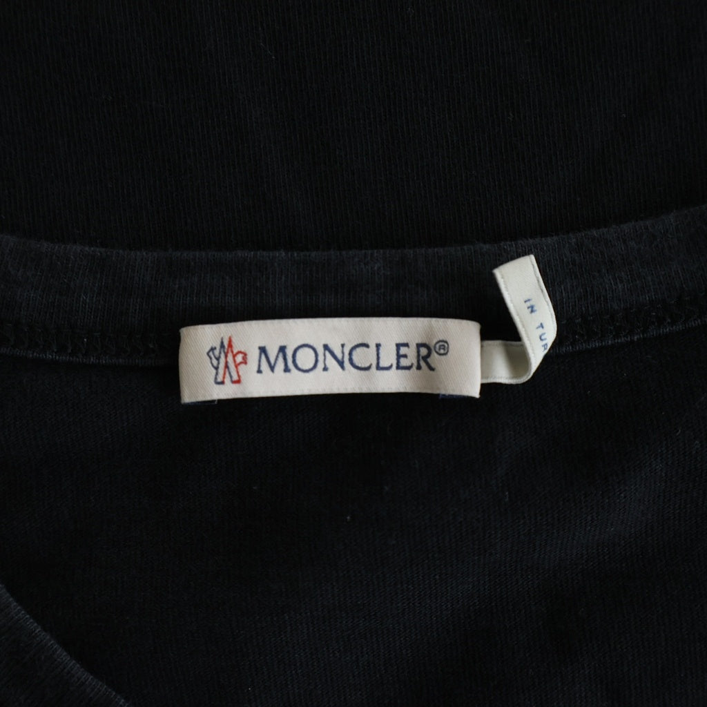 MONCLER(モンクレール) フロントロゴワッペン 半袖Tシャツ ブラック