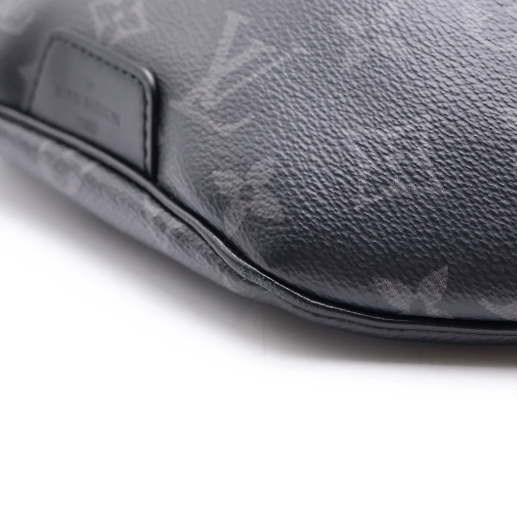 LOUIS VUITTON(ルイヴィトン) モノグラム エクリプス ディスカバリー バムバッグPM PVC レザー ウエストバッグ ボディバッグ ショルダーバッグ ICタイプ ブラック M46035 レディース