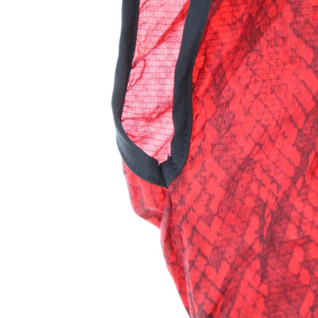 NIKE(ナイキ) ×UNDERCOVER GYAKUSOU ノースリーブランニングジャケット パイソン柄 レッド 632591-670
