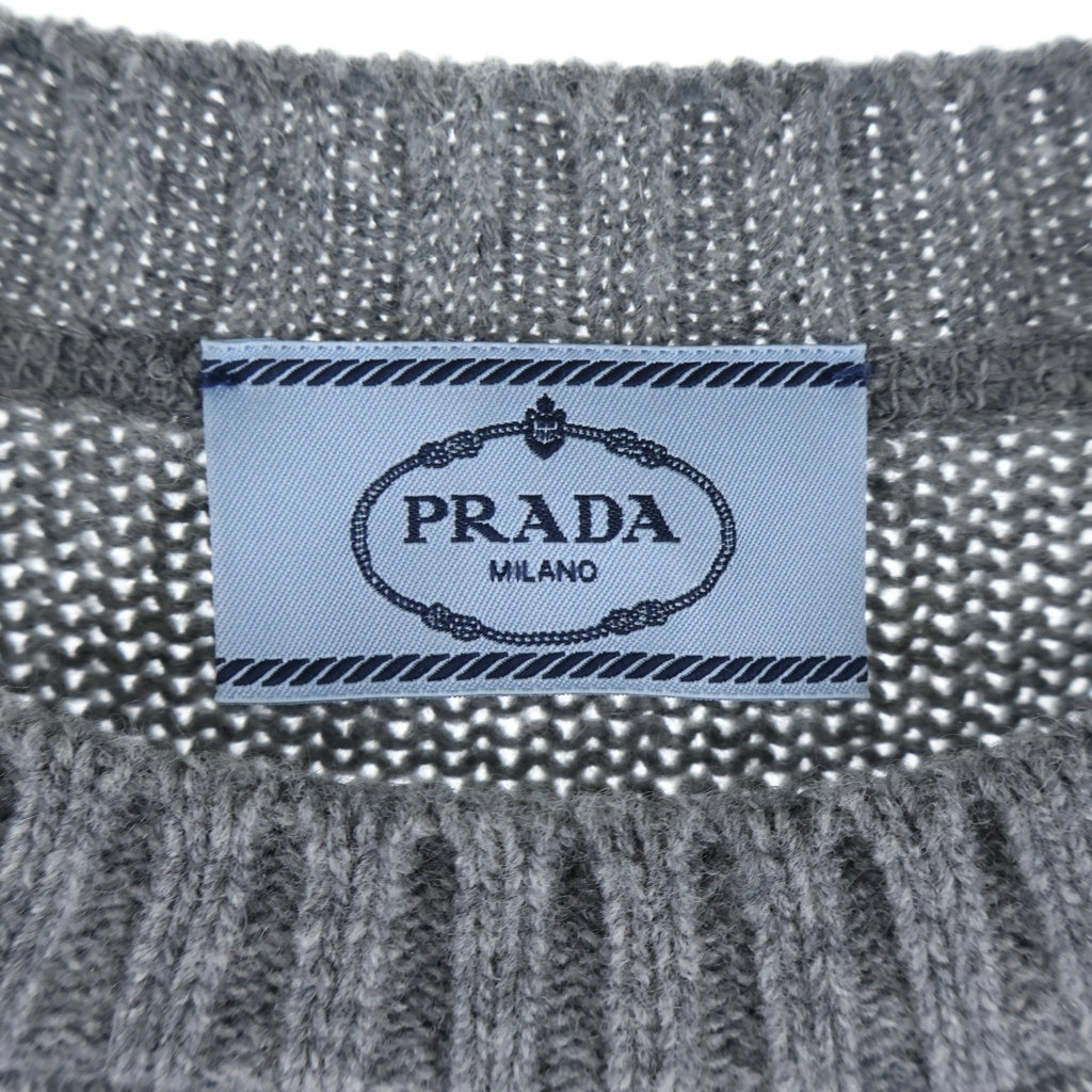 PRADA(プラダ) 23SS ロゴクルーネック カシミヤ ウールニットセーター グレー P24G1V