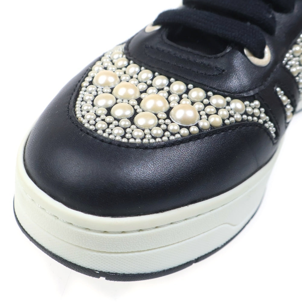 JIMMY CHOO(ジミーチュウ) HAWAII/F パールデザイン レースアップ ローカット スニーカー レディース ブラック/ホワイト