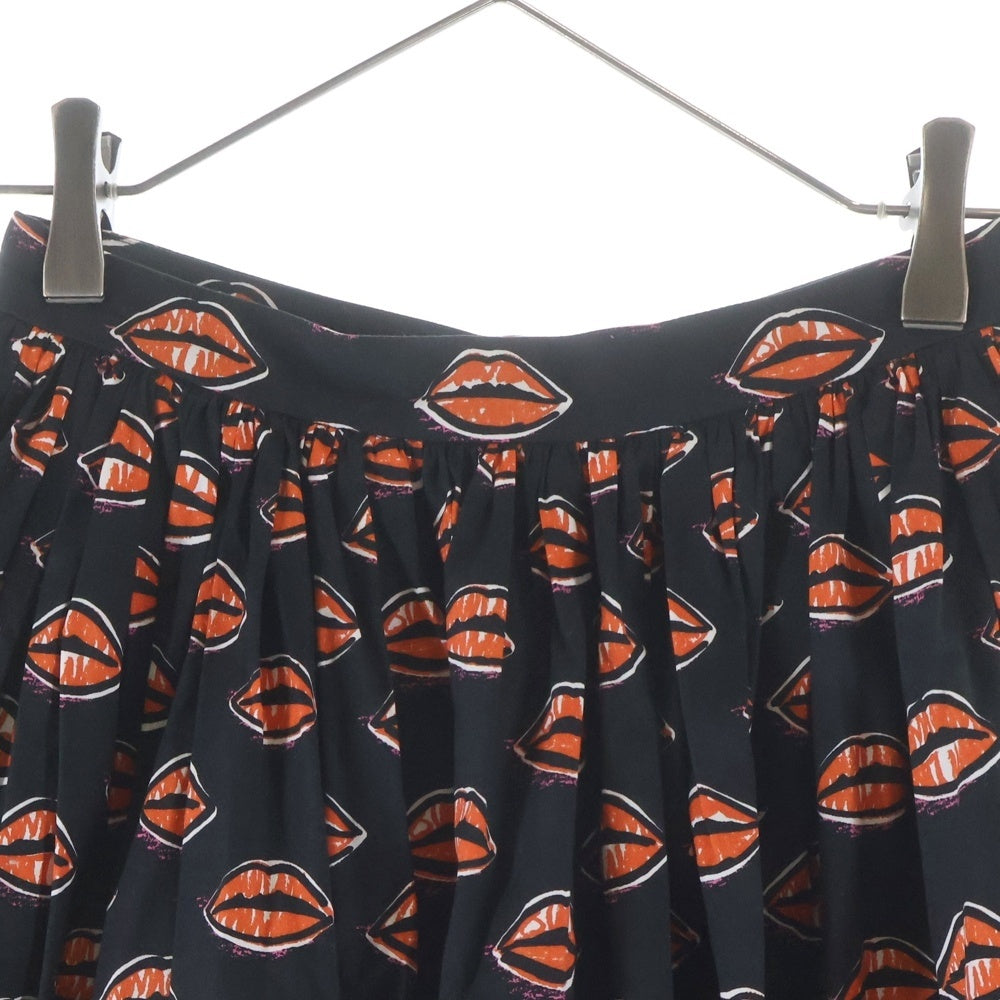 PRADA(プラダ) 総柄 リッププリント ギャザー タイトスカート レディース ブラック/オレンジ