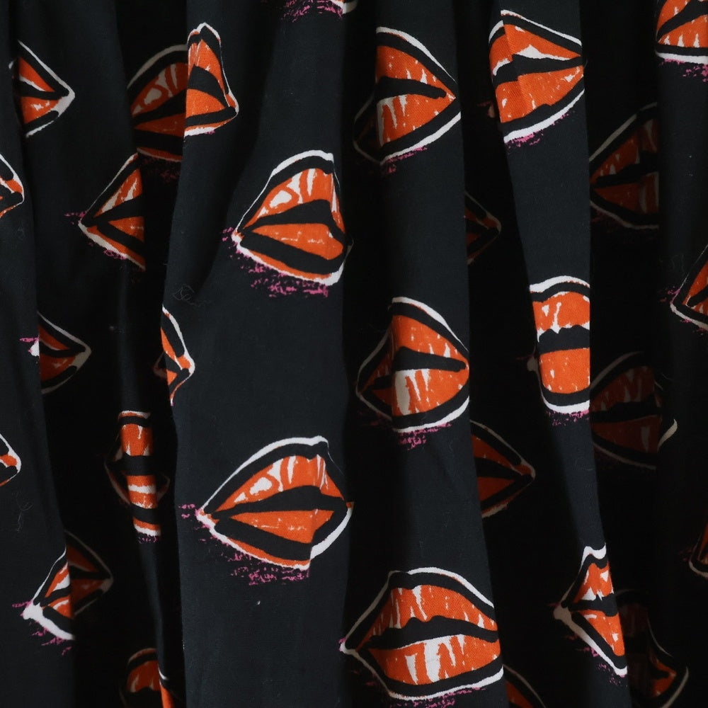 PRADA(プラダ) 総柄 リッププリント ギャザー タイトスカート レディース ブラック/オレンジ