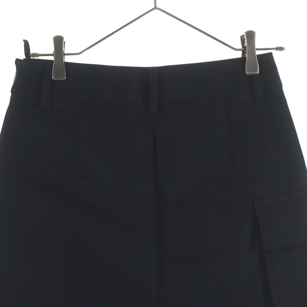 PRADA(プラダ) Re Nylon トライアングルロゴ プレート ワンプリーツ テクニカルキャンバススカート レディース ブラック 21H940 S231