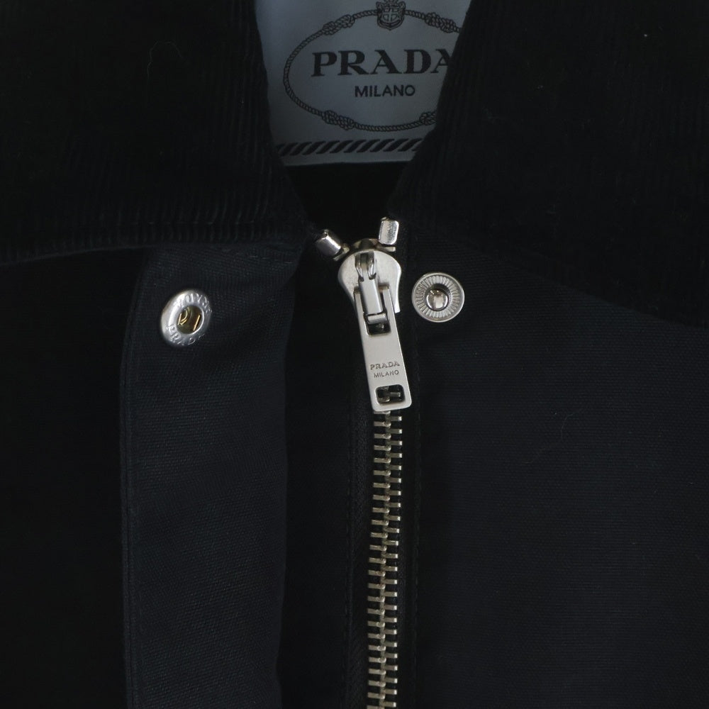 PRADA(プラダ) Re Nylon トライアングルロゴ プレート クロップドジャケット ブラック レディース 29X103 S231