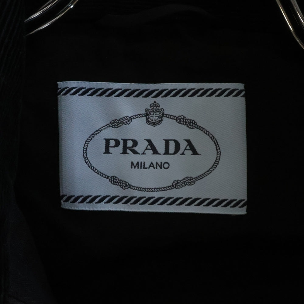 PRADA(プラダ) Re Nylon トライアングルロゴ プレート クロップドジャケット ブラック レディース 29X103 S231