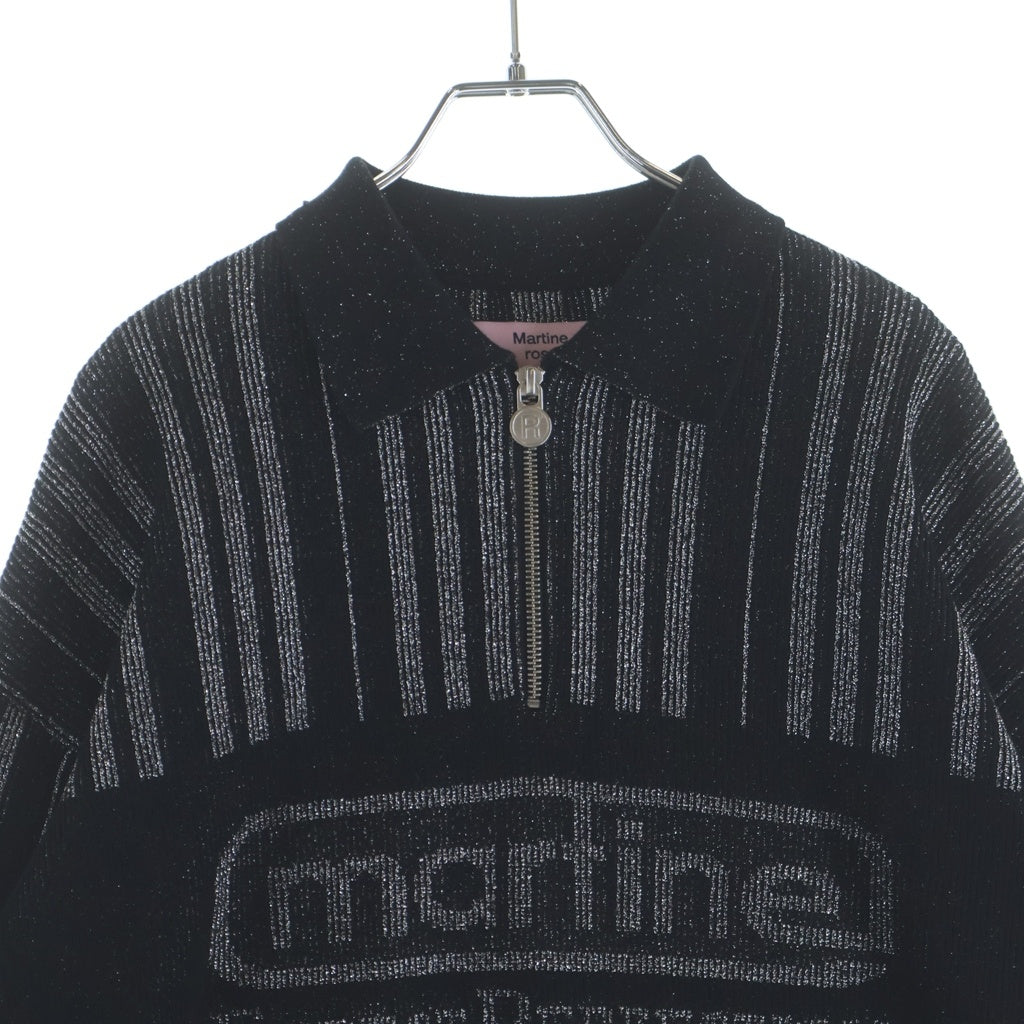 MARTINE ROSE マーティンローズ ハーフジップニット フロントロゴ入りニット ブラック MARTINE ROSE(マーティンローズ) ハーフジップニット フロントロゴ入り