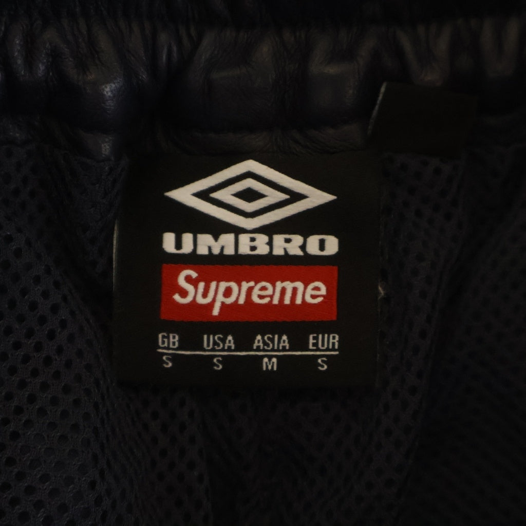 SUPREME(シュプリーム) 25AW ×UMBRO Leather Track Pant ×アンブロ ロゴ刺繍レザートラックロングパンツ ネイビー