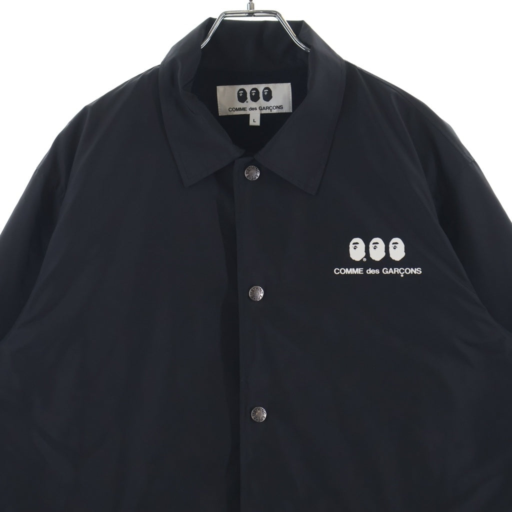 A BATHING APE(アベイシングエイプ) ×COMME des GARONS BACK PRINT COACH JACKET コムデギャルソン バックプリント コーチジャケット ブラック 001LJG721915X