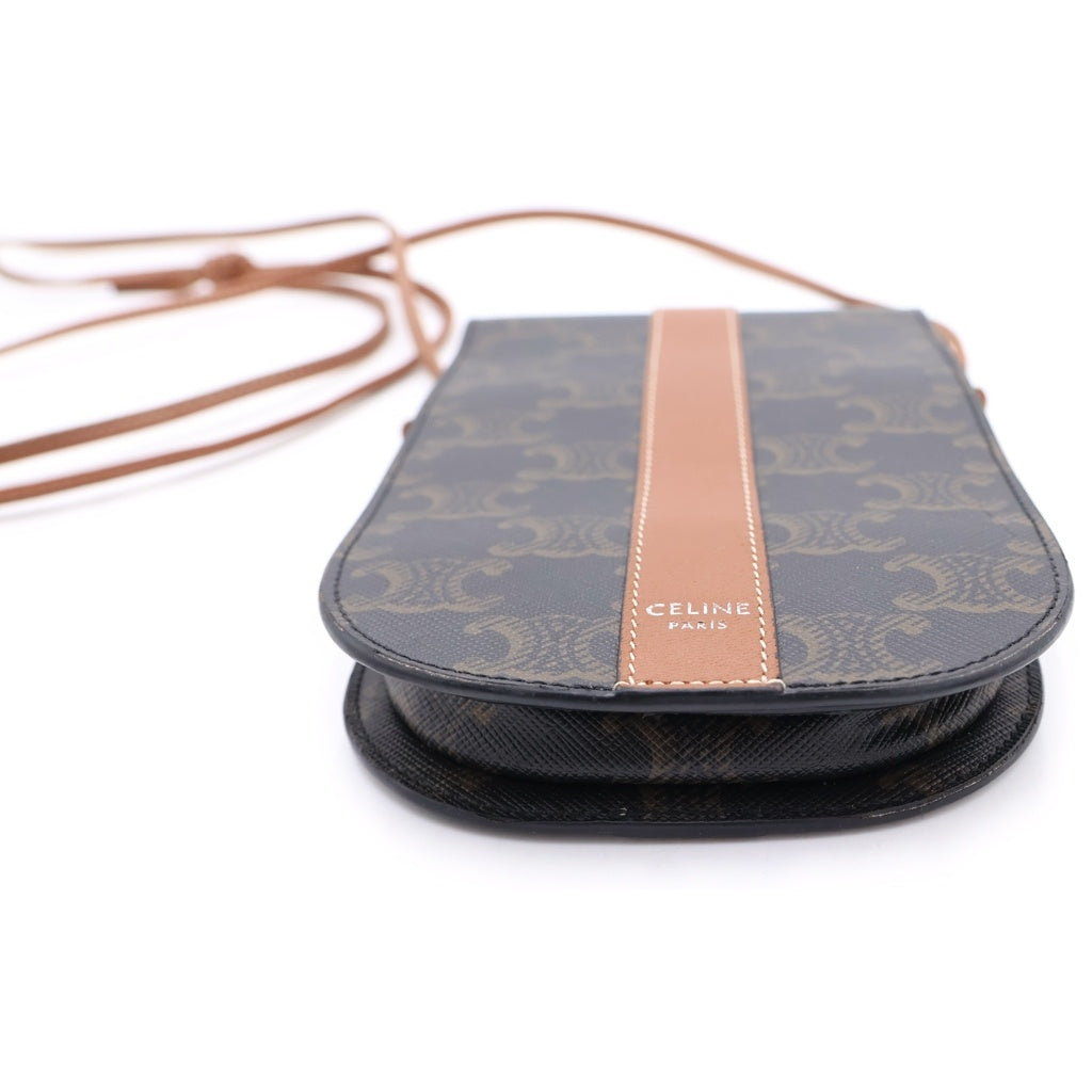 CELINE(セリーヌ) トリオンフ キャンバス ショルダーフォンケース ブラウン 10H742DCH.04LU 10H742DCH.04LU