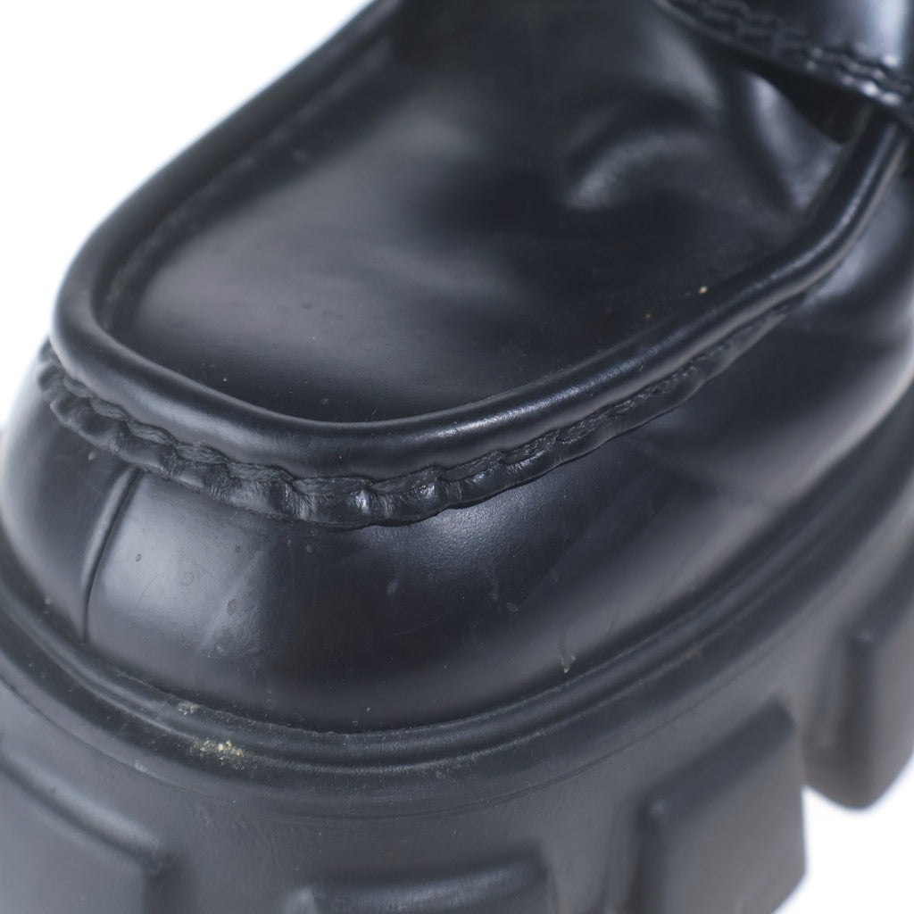 PRADA(プラダ) モノリス ブラッシュドレザー トライアングルロゴ ローファー ローカットシューズ ブラック 2DE129