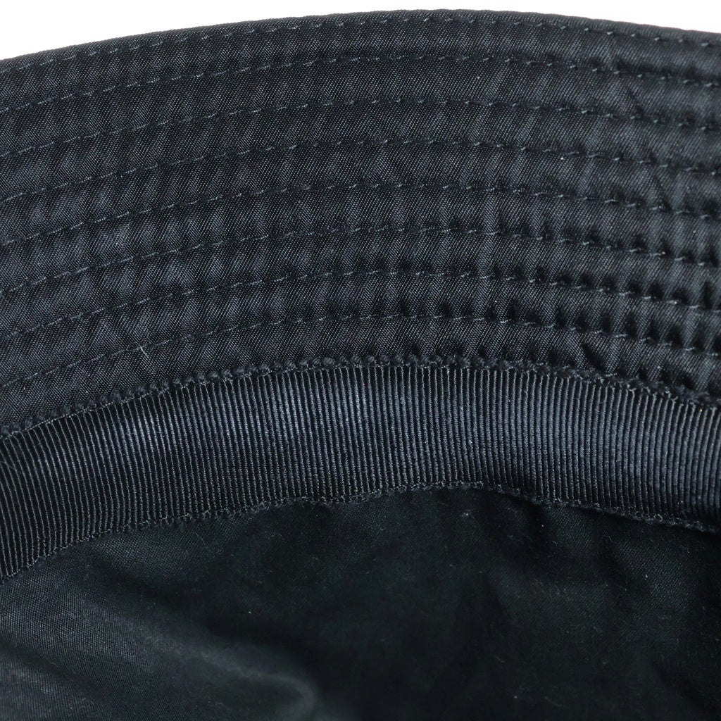 PRADA(プラダ) Re-Nylon トライアングルロゴ バケットハット 帽子 ブラック 1HC137