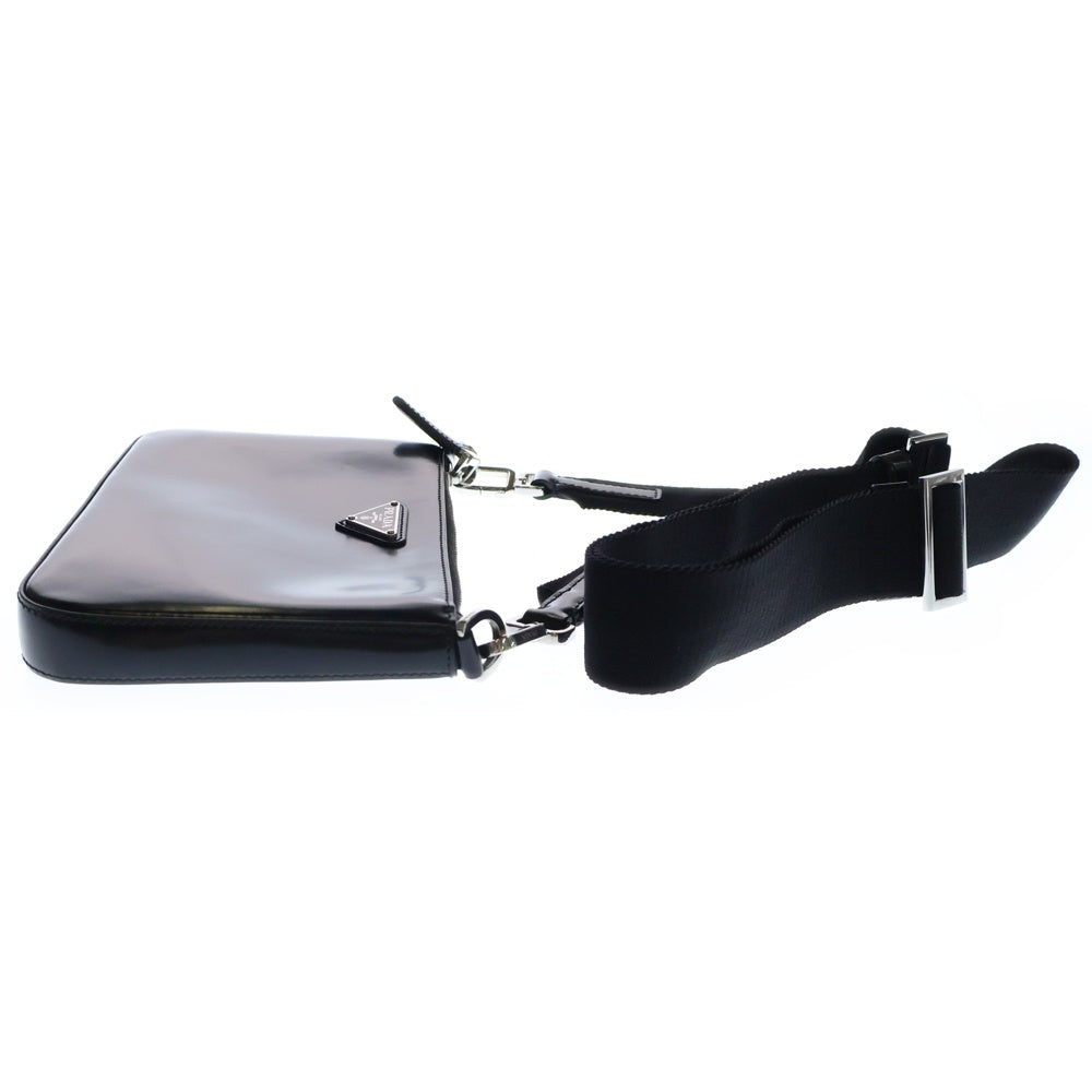 PRADA(プラダ) ショルダーバッグ ショルダーポシェット ミニバッグ ブラック シルバー金具 ブラッシュドレザー 2VH129