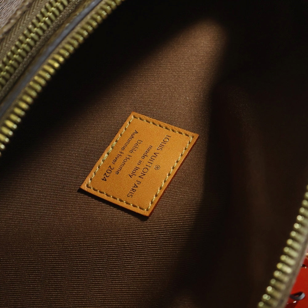 LOUIS VUITTON(ルイヴィトン) モノグラム・ダスト キャンバス ラッシュ・バムバッグ ウエストバッグ ボディバッグ ブラウン ゴールド金具 PVC M11539