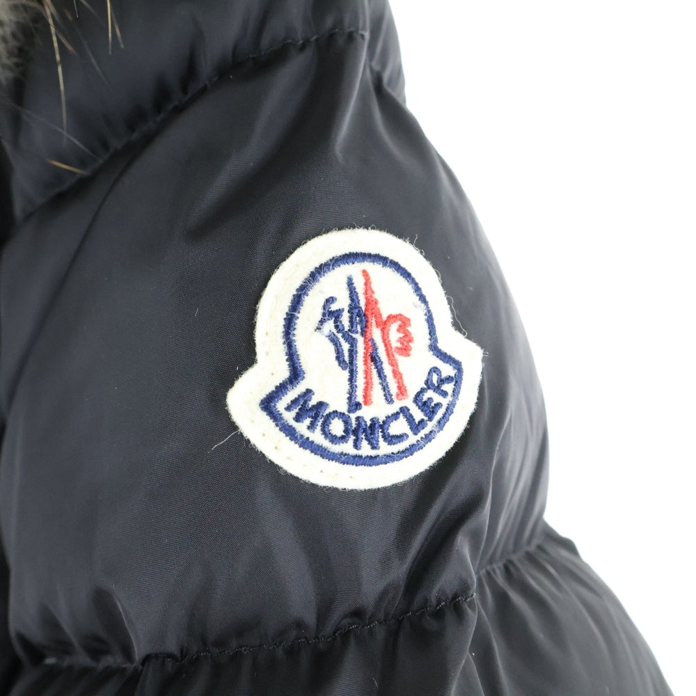 MONCLER(モンクレール) 21AW KHLOE クロエ ワッペンロゴ ファー フーデッド ジップアップ ダウン ロング ジャケット コート ブラック レディース G20931C51202 68065