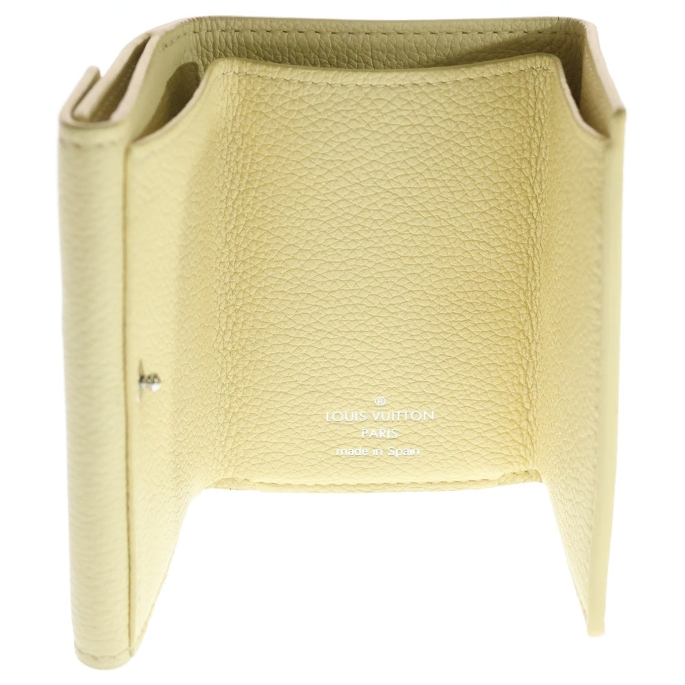 LOUIS VUITTON(ルイヴィトン) LVシグネチャー ポルトフォイユロックミニ バナナ コンパクトウォレット 三つ折り財布 コインケース ライトイエロー レザー M68483 シルバー金具 レディース