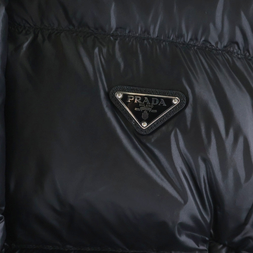 PRADA(プラダ) トライアングルロゴ ショートダウンジャケット ブラック レディース 291973 S212