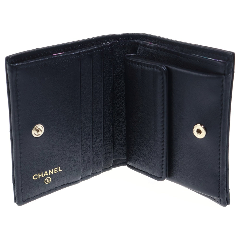 CHANEL(シャネル) 25SS ココマーク スモールフラップウォレット ラムスキン レザー コンパクト 二つ折り財布 ゴールド金具 ブラック AP4487 レディース