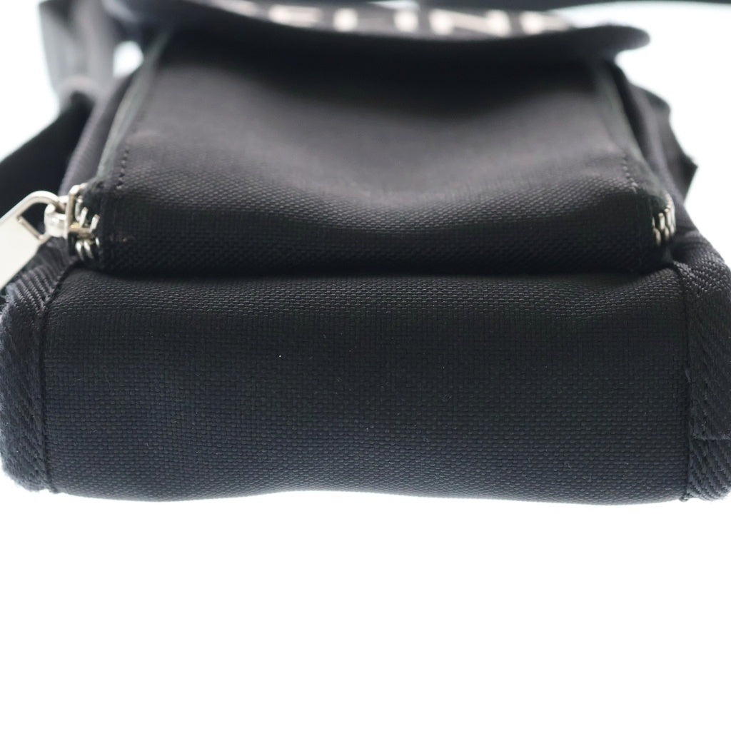 CELINE(セリーヌ) ロゴトレッキング モバイルポーチ ショルダーバッグ ナイロン ブラック レディース