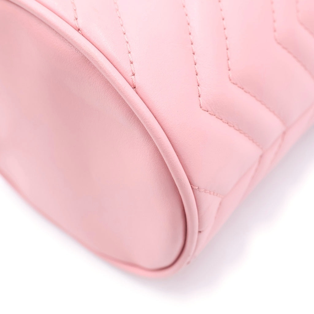 GUCCI(グッチ) GGマーモント スモール バケットバッグ チェーンショルダーバッグ ピンク レザー 575163 シルバー金具 レディース