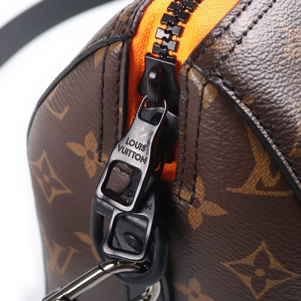 LOUIS VUITTON(ルイヴィトン) LVフレンズ シティキーポル ショルダーバッグ PVCレザー モノグラム M45652 レディース