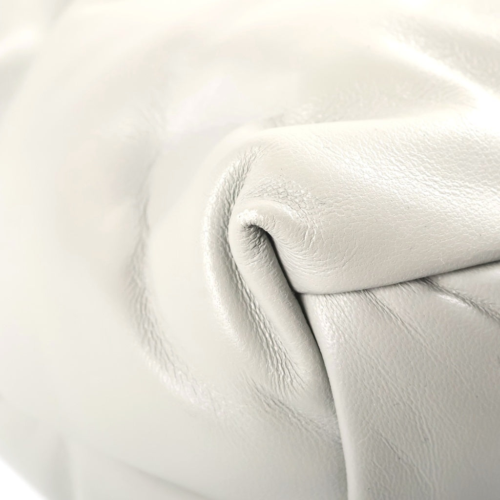 Maison Margiela(メゾンマルジェラ) グラムスラム クラシック スモール ラムスキン レザー ショルダーバッグ グレー シルバー金具 SB1WG0028 レディース