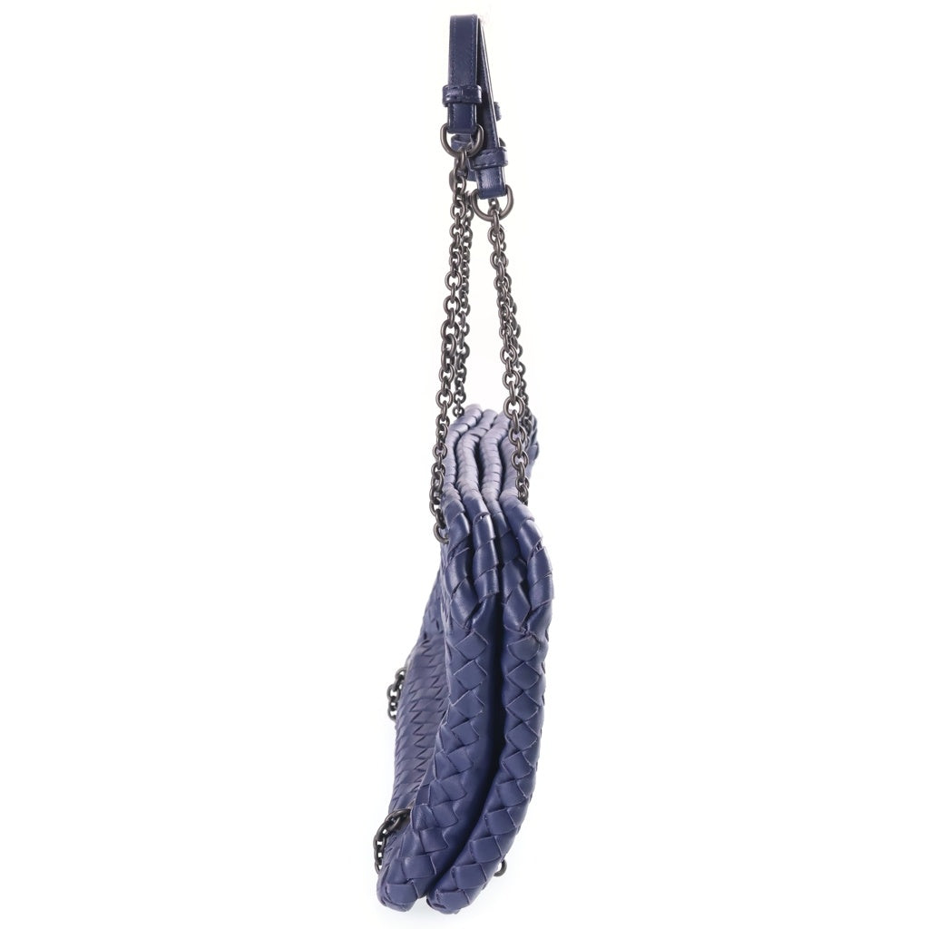 BOTTEGA VENETA(ボッテガヴェネタ) イントレチャート チェーンショルダーバッグ パープル ブルー レザー ブラック金具 レディース