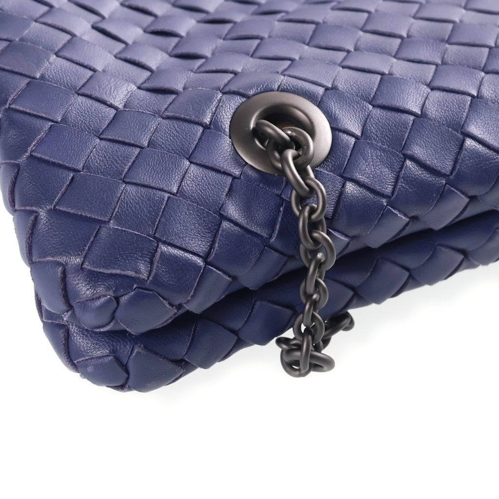 BOTTEGA VENETA(ボッテガヴェネタ) イントレチャート チェーンショルダーバッグ パープル ブルー レザー ブラック金具 レディース