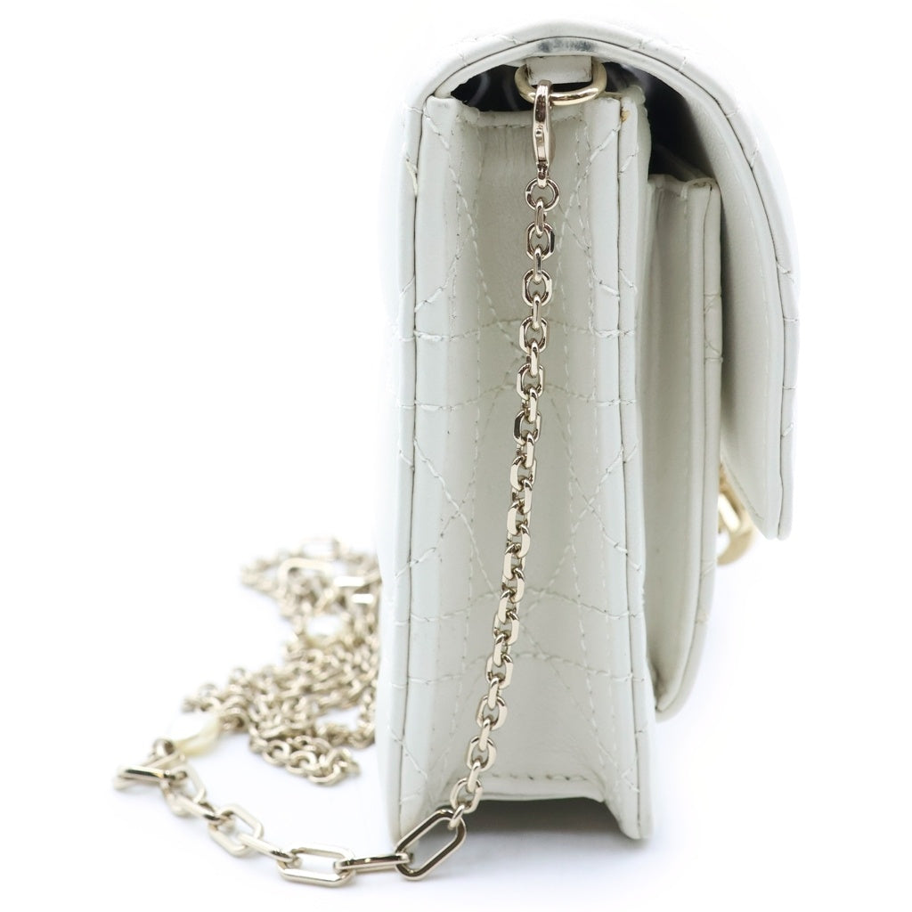 Christian Dior(クリスチャンディオール) My Dior マイディオール カナージュ カーフスキン レザー デイリー チェーン ショルダーバッグ ポーチ ホワイト ゴールド金具 レディース